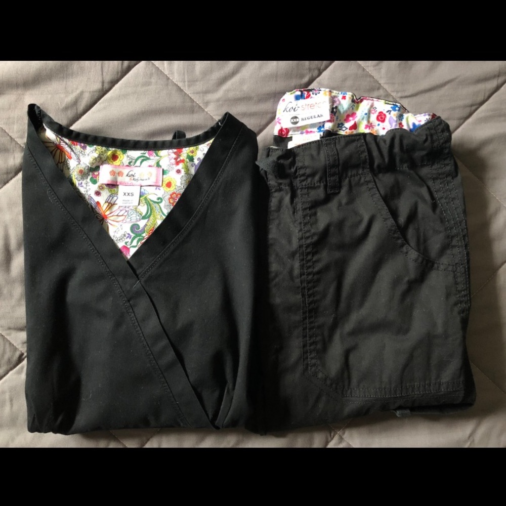 Koi Scrubs set